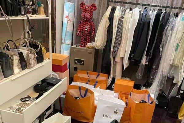 潍坊昌乐县回收一线品牌衣服